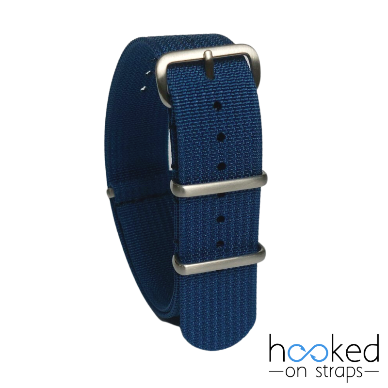 blue regular ribbed nato strap